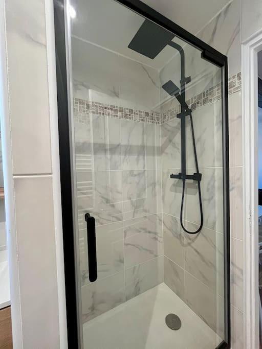 T2 Renove A 15 Min De Lyon Apartment Pierre-Benite Ngoại thất bức ảnh